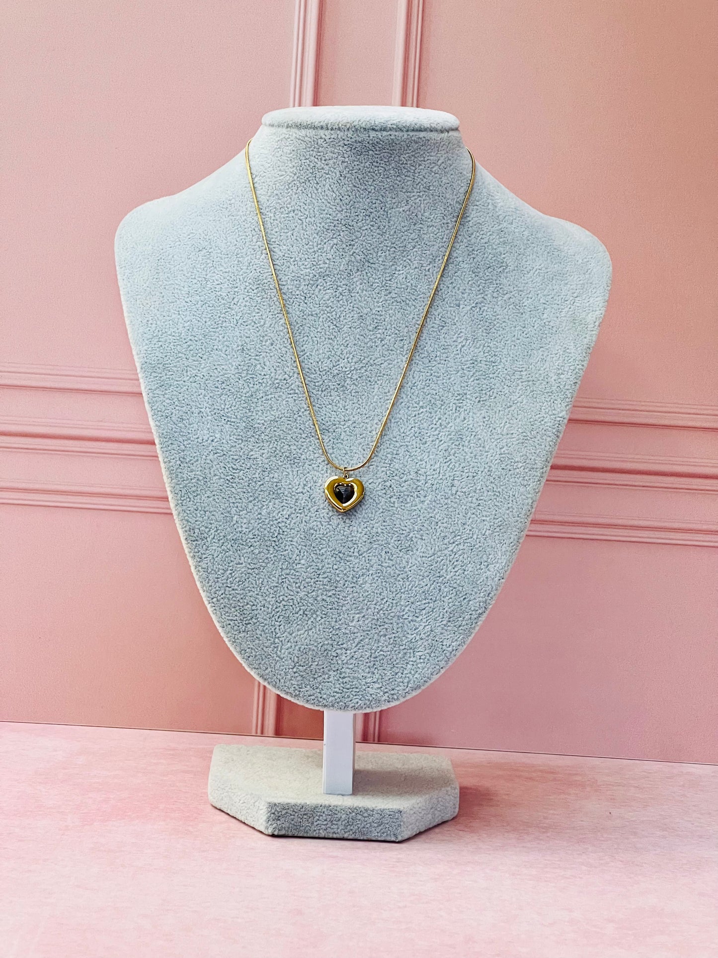COLLAR ASIA